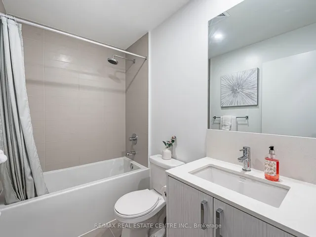 Additional image 27 of 1787 St Clair Ave Unit 429