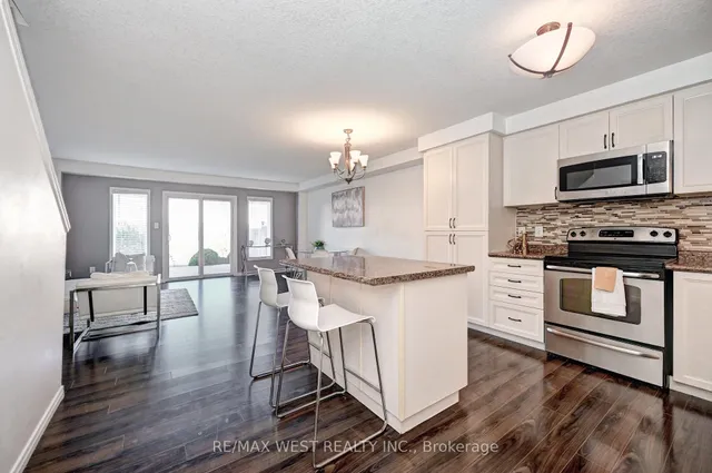 Additional image 11 of 21 Machado St
