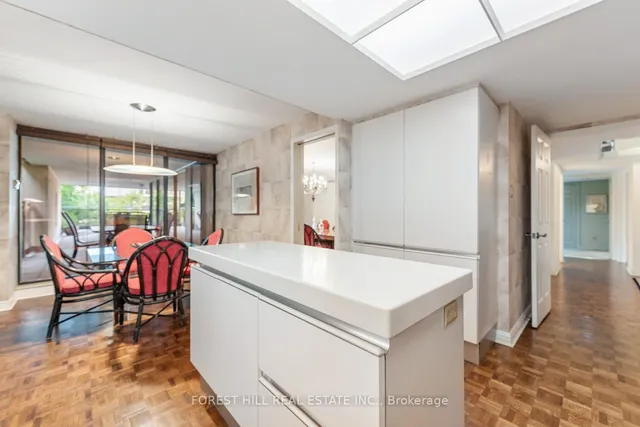 Additional image 16 of 3900 Yonge St Unit 815