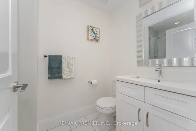 Additional image 23 of 2800 KEELE St Unit TH 107