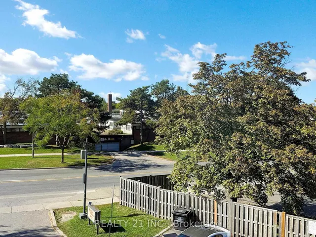 Additional image 34 of 40 Rexdale Blvd Unit 2