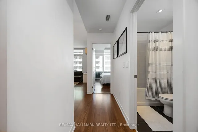 Additional image 7 of 105 George St Unit 902