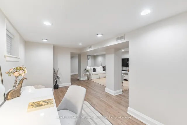 Additional image 34 of 171 Melrose Ave