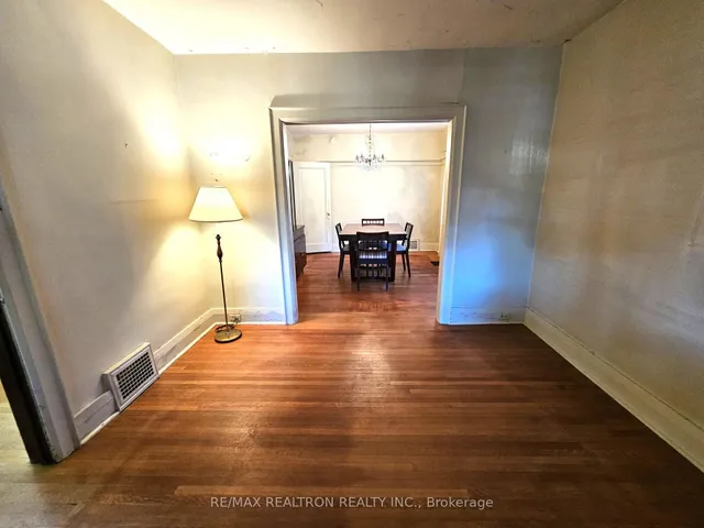 Additional image 7 of 30 Livingstone Ave