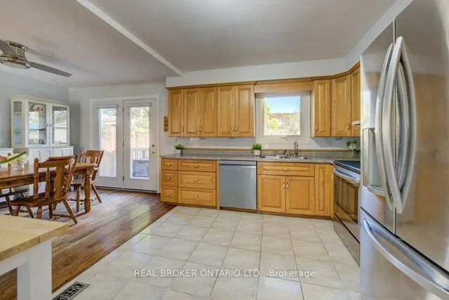 Additional image 10 of 144 Laurentian Dr