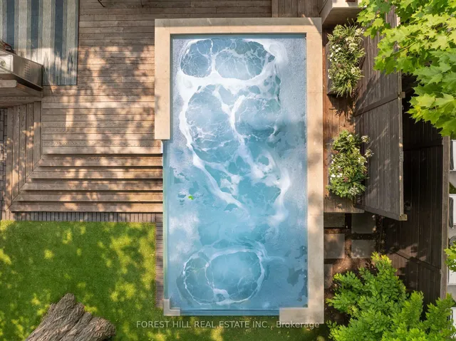 Additional image 46 of 176 Balmoral Ave