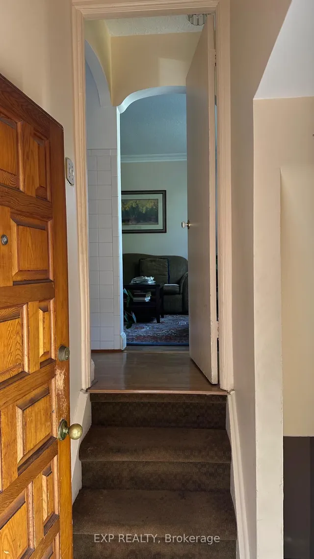 Additional image 4 of 546 Mc Roberts Ave