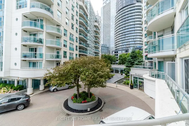 Additional image 2 of 600 Queens Quay Unit 219