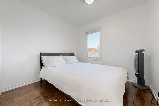 Additional image 28 of 12 Pringdale Gardens Circ