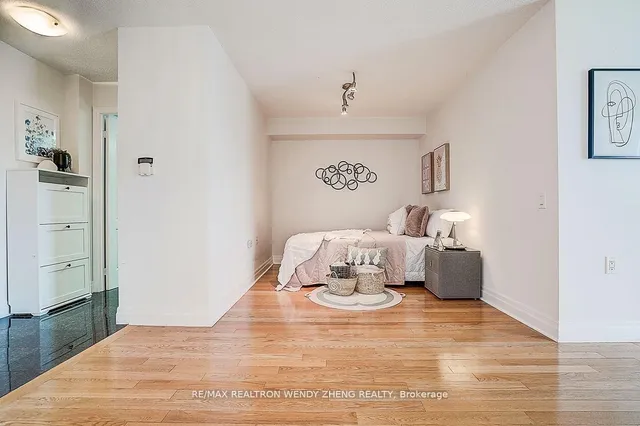 Additional image 26 of 21 Hillcrest Ave Unit 2702