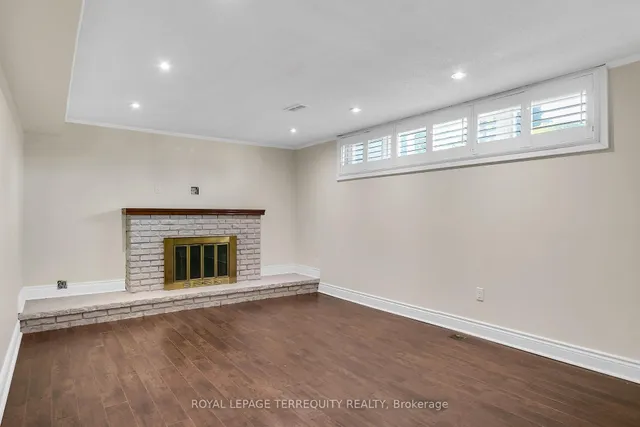 Additional image 23 of 19 Wall Ave