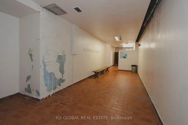 Additional image 21 of 390 Dixon Rd Unit 1202