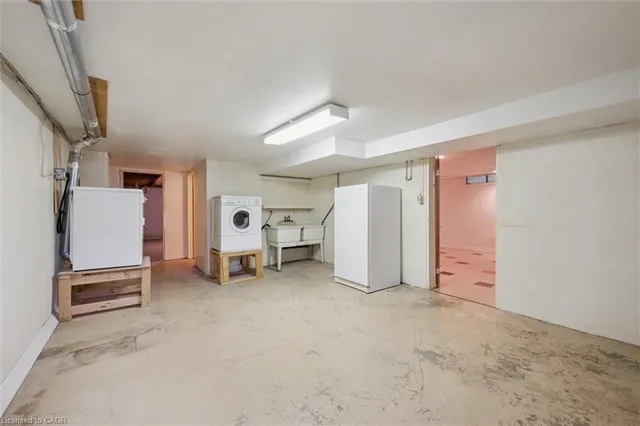 Additional image 25 of 34 Graystone Ave