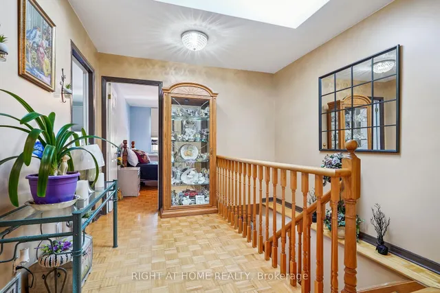 Additional image 17 of 165 Locksley Ave