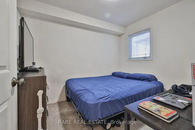 Additional image 23 of 34 Judy Sgro Ave