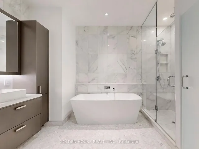 Additional image 21 of 155 Merchants' Wharf Unit 1112