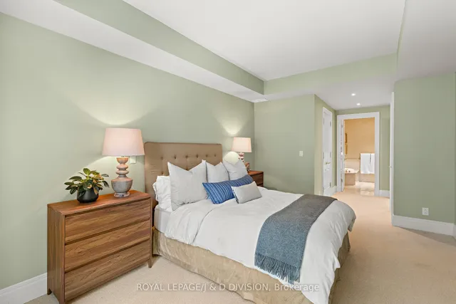 Additional image 21 of 33 Delisle Ave Unit 303