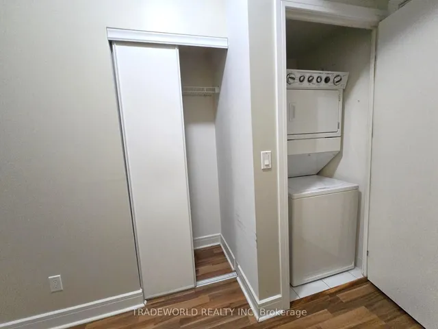 Additional image 14 of 35 Brian Peck Cres Unit 1016