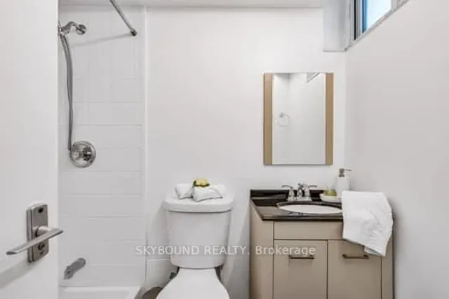 Additional image 19 of 44 Longbourne Dr Unit 1004