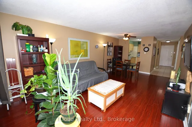 Additional image 8 of 10 Tapscott Rd Unit 1213