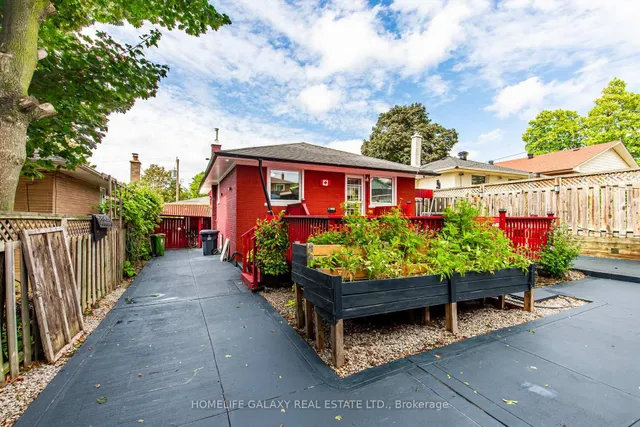 Additional image 36 of 43 Larkhall Ave