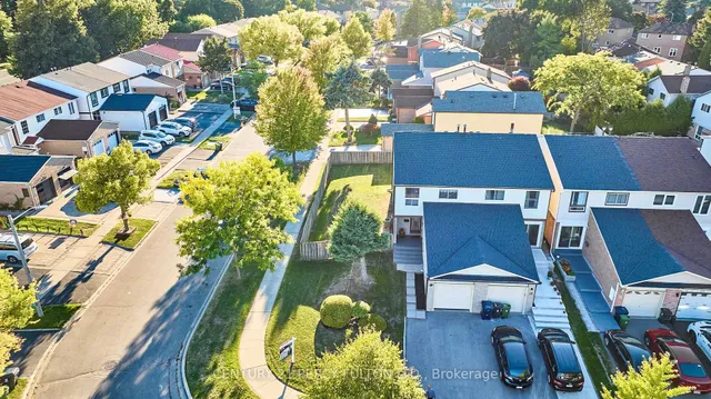 Additional image 43 of 48 Nabob Cres