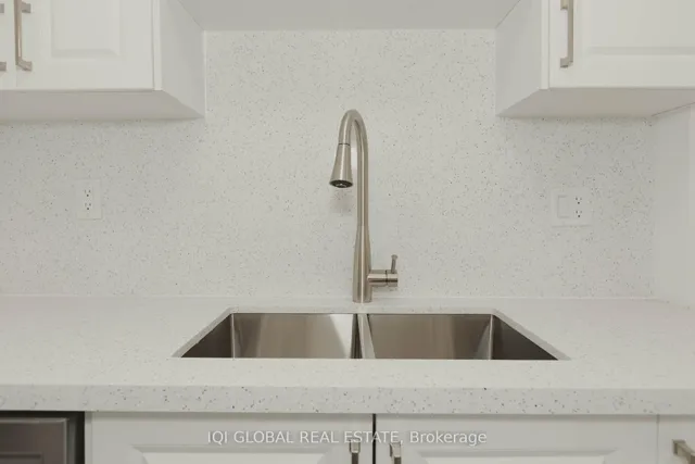 Additional image 3 of 390 Dixon Rd Unit 1202