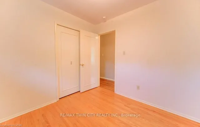 Additional image 19 of 12 Old York Cres