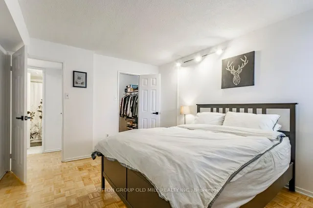 Additional image 28 of 25 Sunrise Ave Unit 306