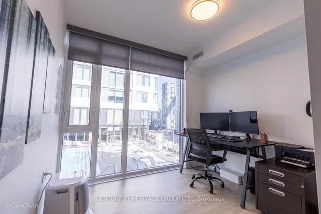 Additional image 10 of 27 Bathurst St Unit 1001