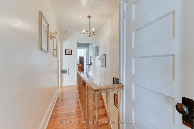 Additional image 14 of 729 Dupont St