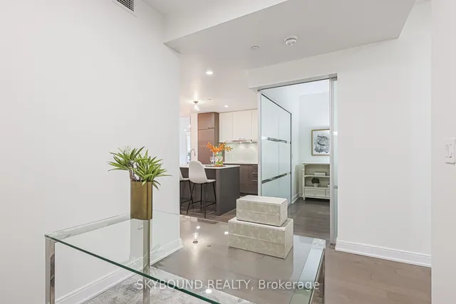 Additional image 30 of 55 Front St Unit 323