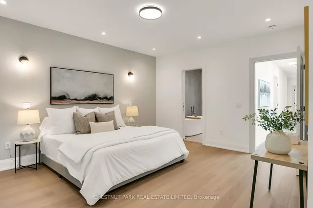 Additional image 30 of 1031 Spadina Rd