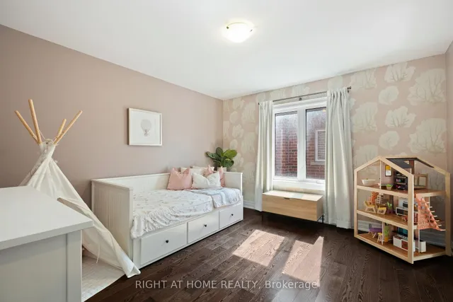 Additional image 21 of 20b Leafield St