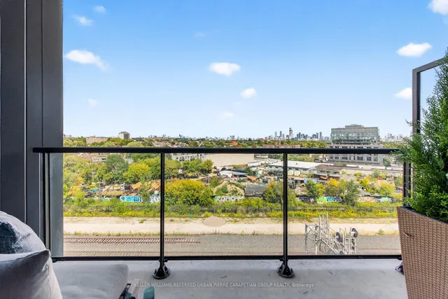 Additional image 27 of 57 Brock Ave Unit 702