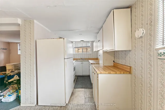 Additional image 22 of 100 Livingstone Ave