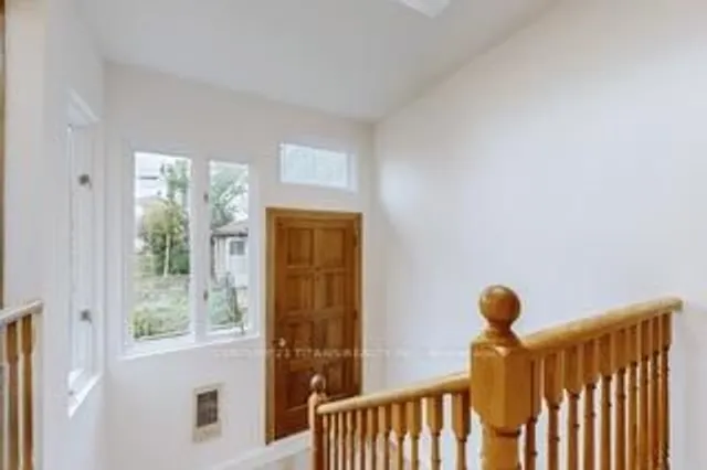 Additional image 17 of 67 Holland Park Ave