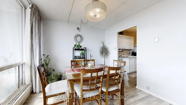 Additional image 12 of 2 Glamorgan Ave Unit 1015