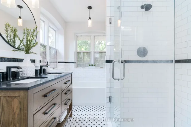 Additional image 23 of 43 Eastwood Rd