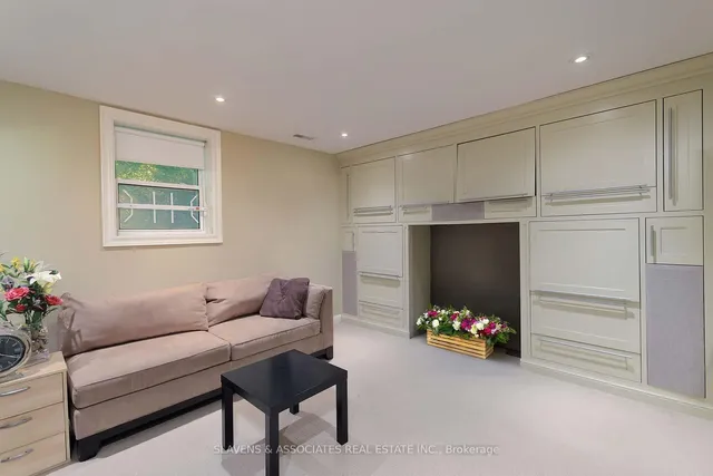 Additional image 29 of 21 Wembley Rd