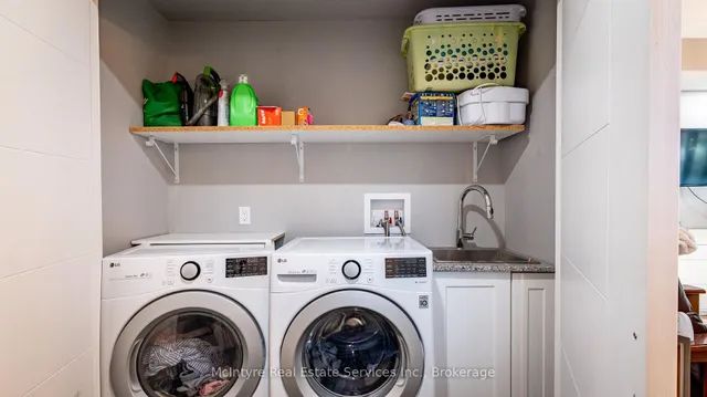 Additional image 32 of 55 Suffolk Ave