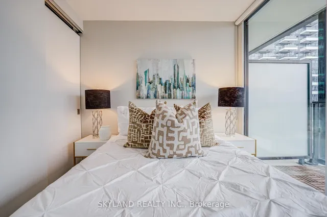 Additional image 21 of 125 Peter St Unit 3211