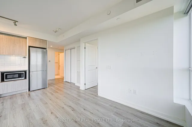 Additional image 19 of 395 Bloor St Unit 2708