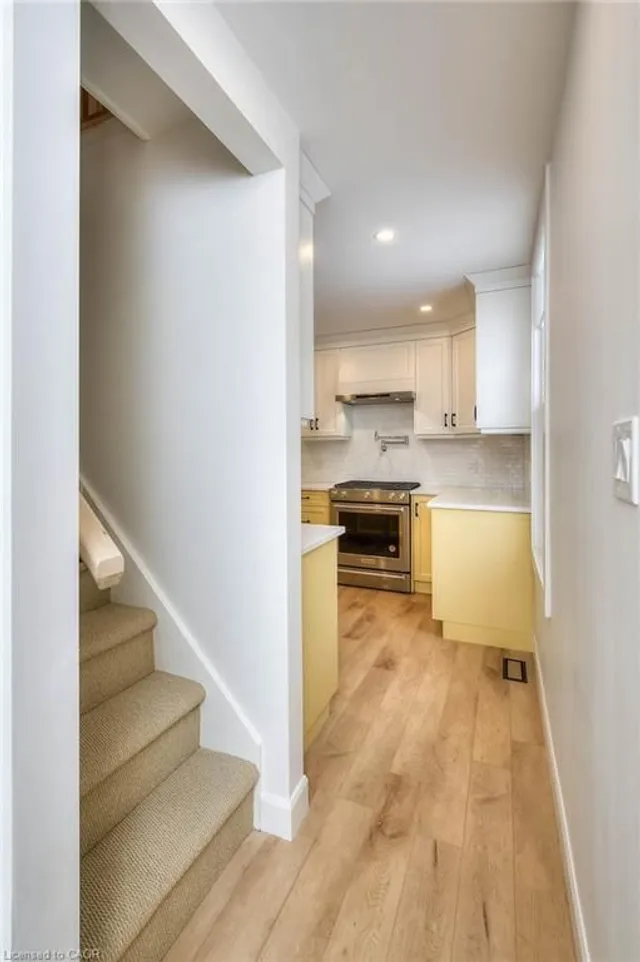 Additional image 16 of 2 Esson St