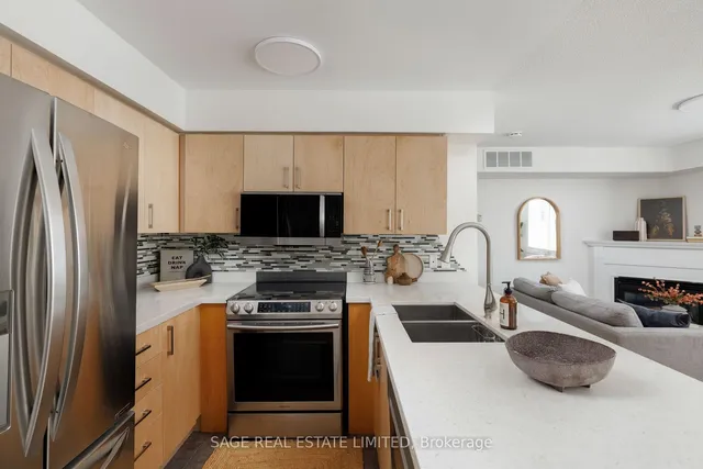 Additional image 17 of 12 Sudbury St Unit 811