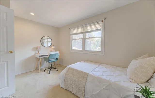 Additional image 27 of 26 Lewis Cres