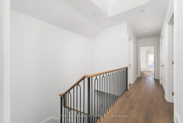 Additional image 24 of 263 Linsmore Cres