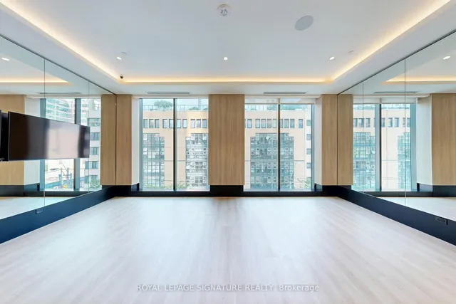 Additional image 39 of 252 Church St Unit 1905