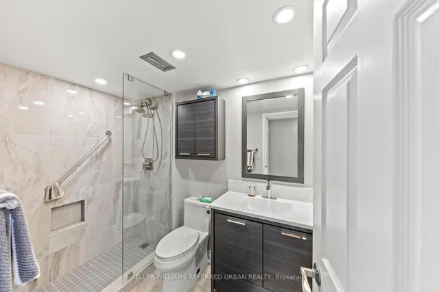Additional image 46 of 705 King St Unit 413