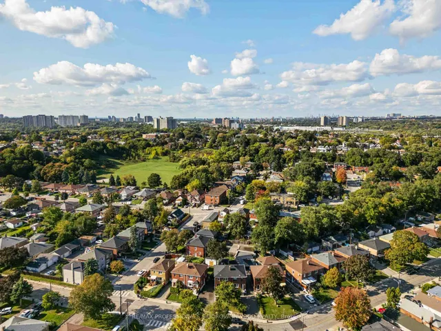 Additional image 41 of 94 Cordella Ave